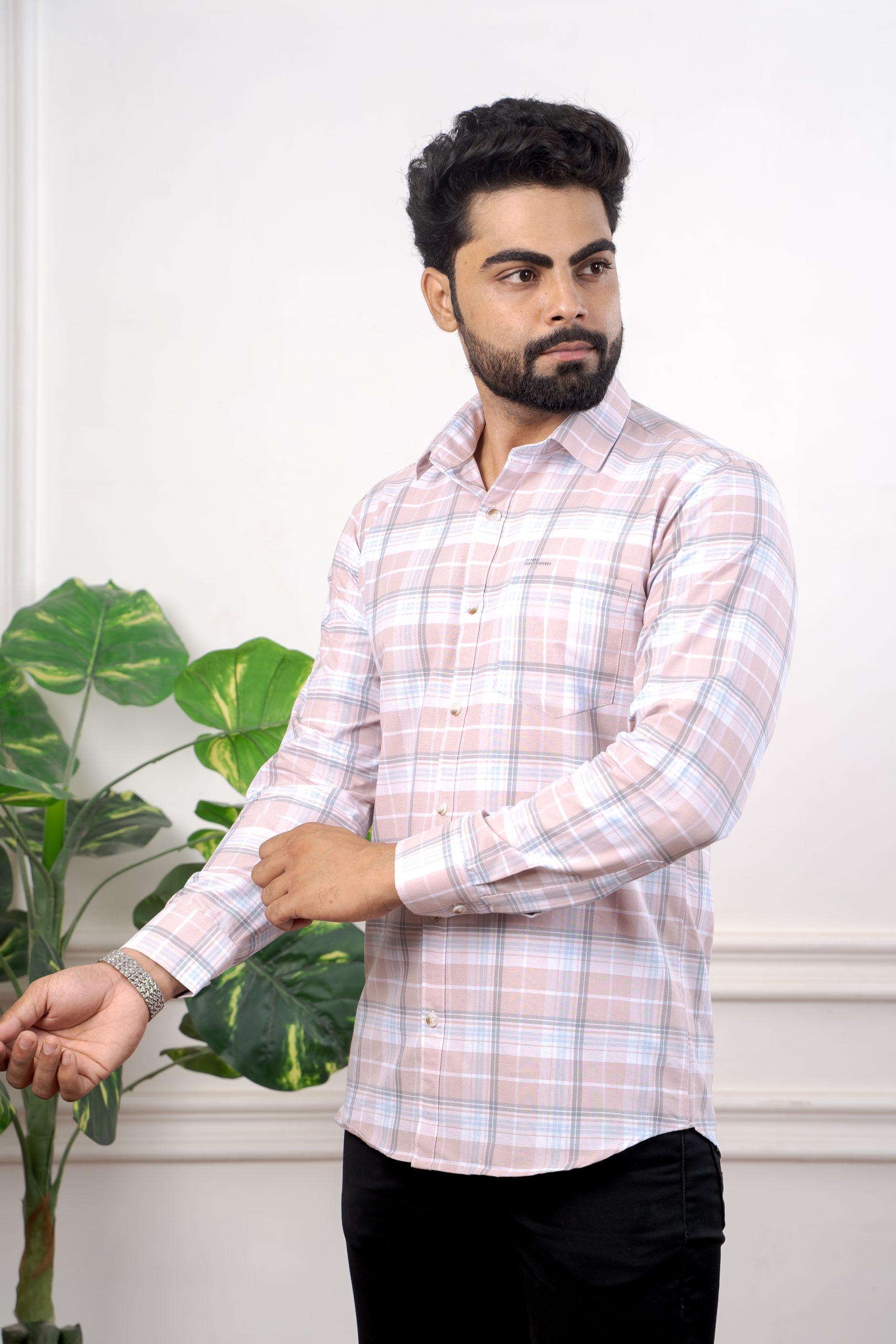 Men Box Check Slim Fit Cotton Casual Shirt - Image 3